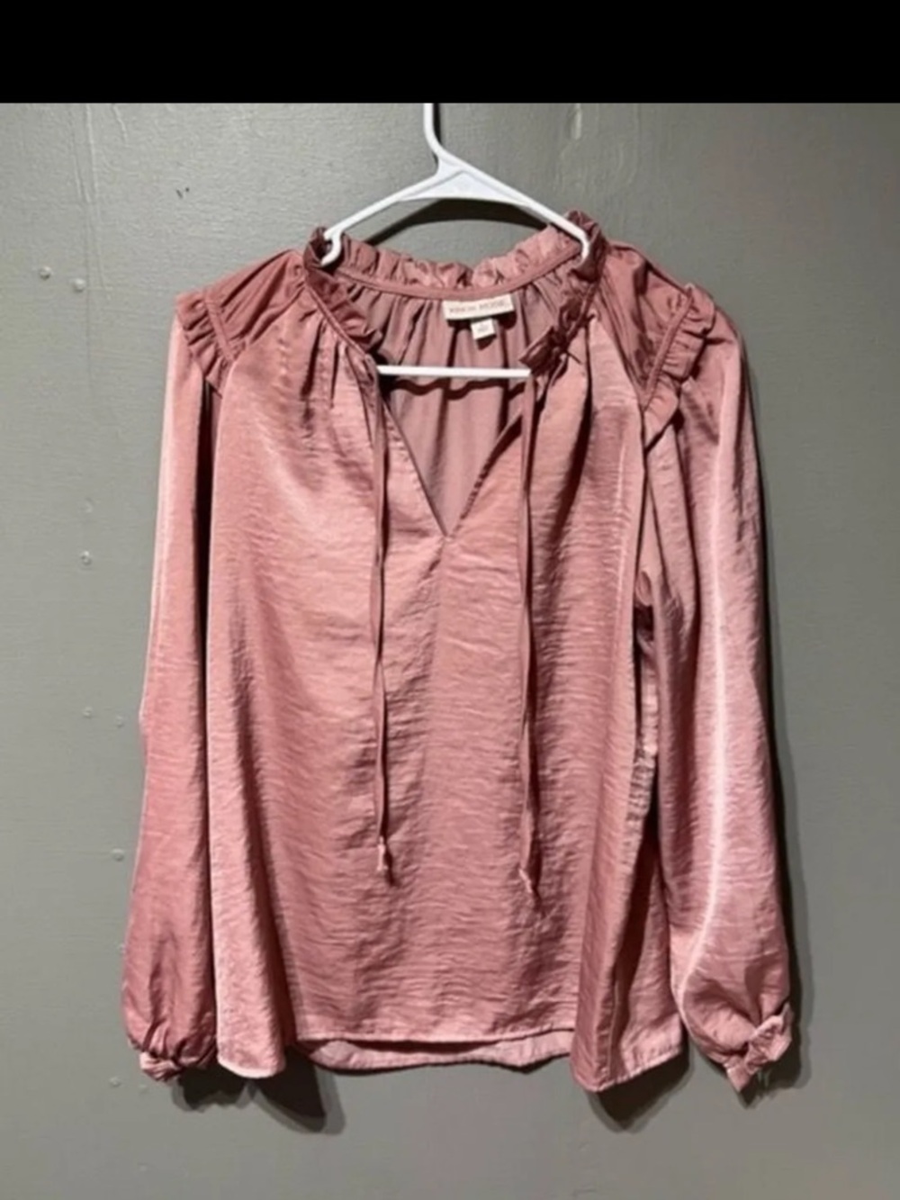 Knox Rose Rose Dusty Pink Satin Tie-Front Ruffle Blouse